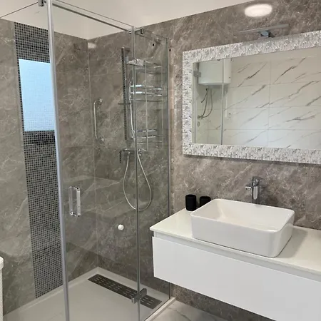 Balot Apartamento Pula